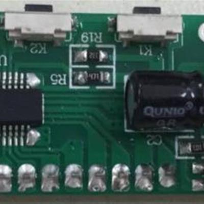 Hair straightener with negative ion